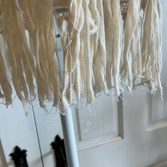 Free people cream cotton sweater with fringe! - Picture 5 of 8